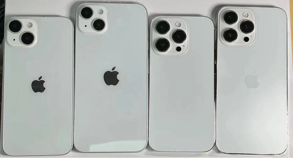 iPhone 14 Pro - Đón chào chiếc điện thoại thông minh đỉnh cao của Apple với iPhone 14 Pro! Nâng tầm trải nghiệm sự tiện ích và thời thượng với thiết kế đẹp mắt và camera nâng cấp. Quay phim, chụp ảnh, lướt web, làm việc hay giải trí đều trở nên dễ dàng hơn bao giờ hết! Những hình ảnh đầy sắc màu trên màn hình Siêu Retina sẽ khiến bạn phát cuồng nhé!