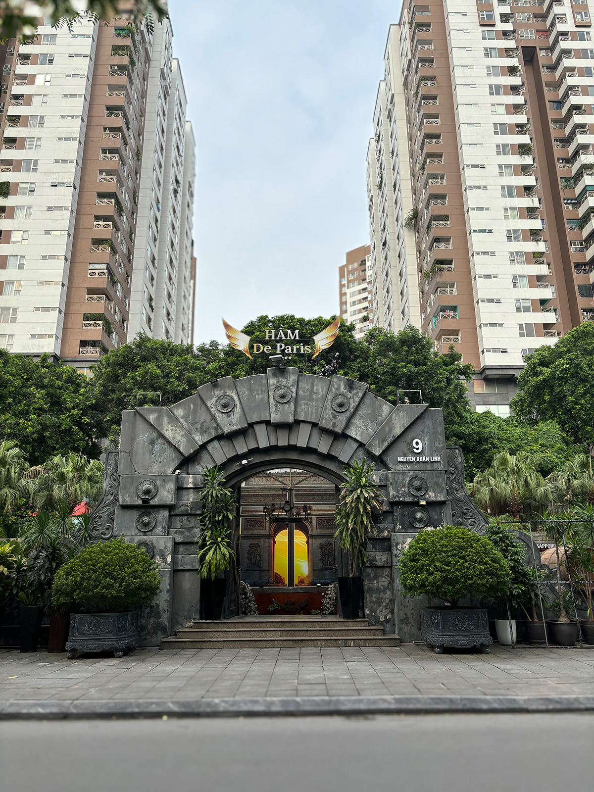 Xử lý bẳng Lens Blur