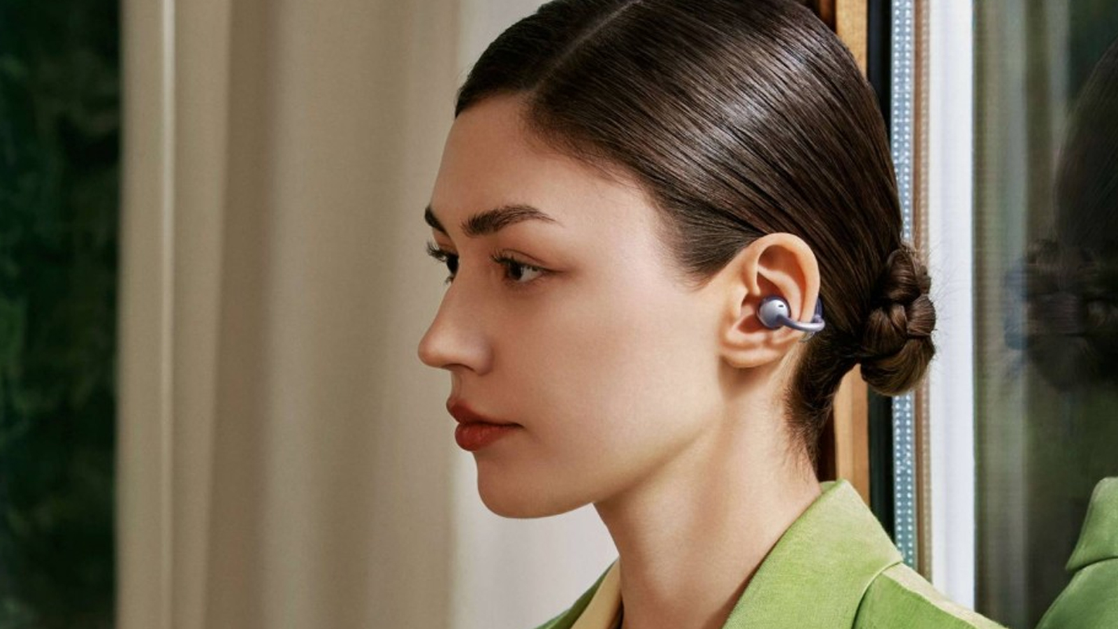HUAWEI FreeClip ra mắt: Tai nghe dạng mở với thiết kế như khuyên tai, giá  hơn 5 triệu đồng