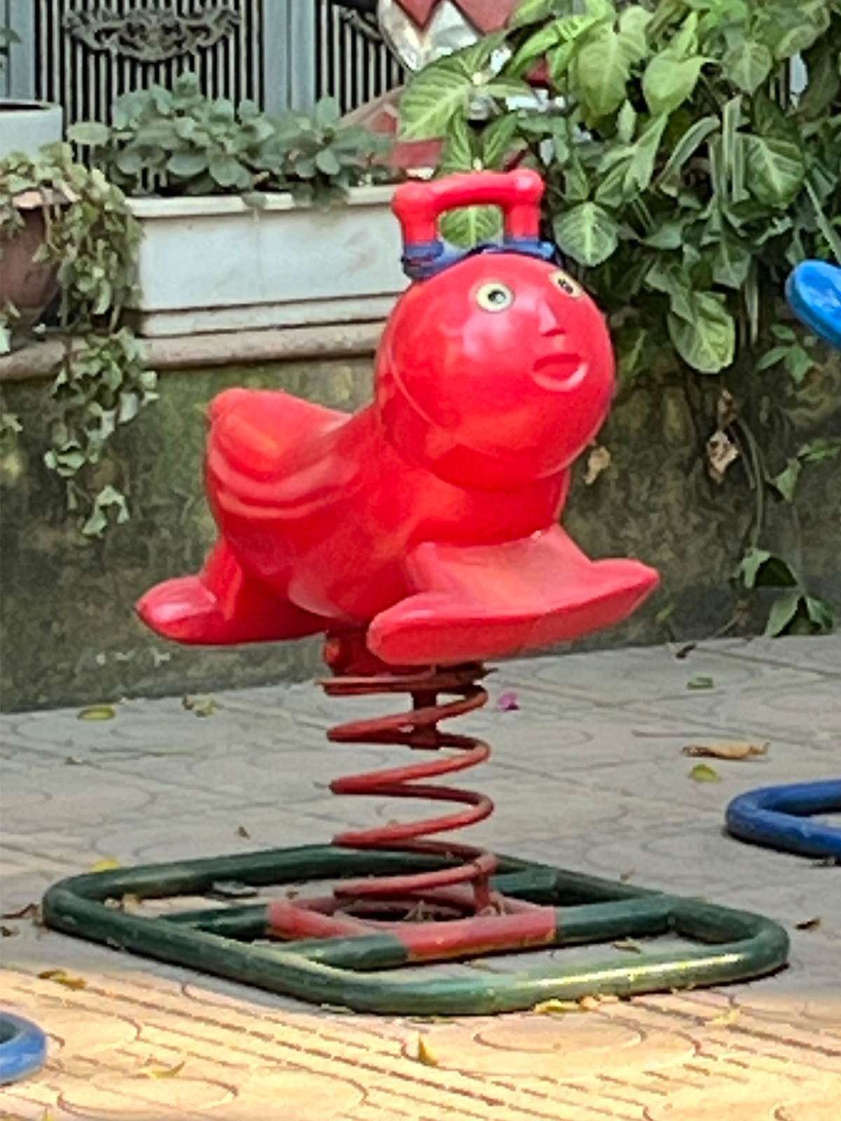 Camera thường
