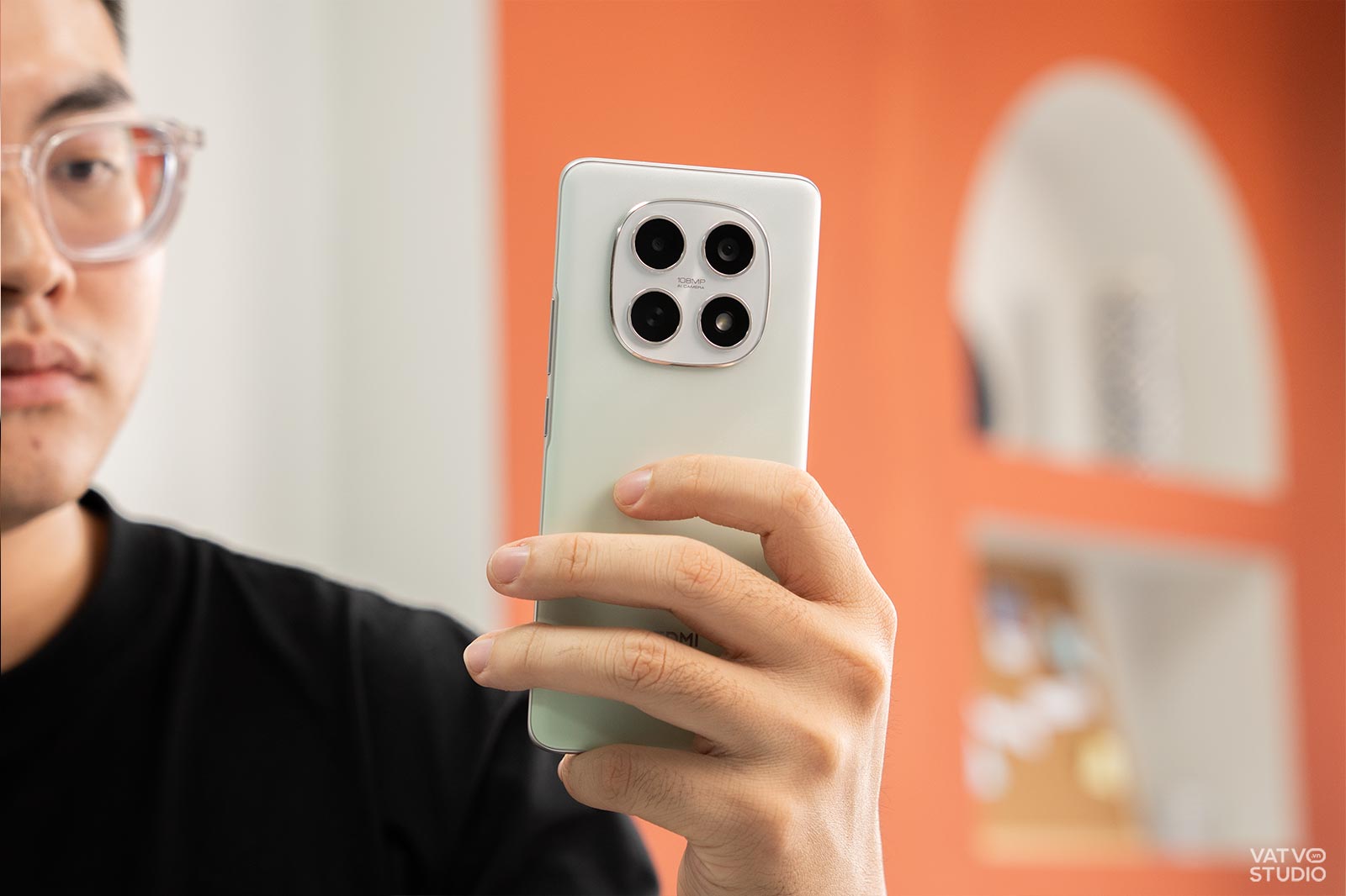 Đánh giá REDMI Note 15 chính hãng: Nhiều thay đổi về thiết kế, pin 6.000mAh nhưng có đáng mua?插图14