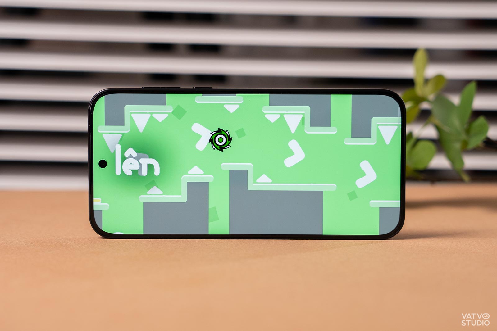 Trên tay OnePlus Turbo 6: Có pin 9.000mAh, Snapdragon 8s Gen 4 nhưng nhiều vấn đề插图5