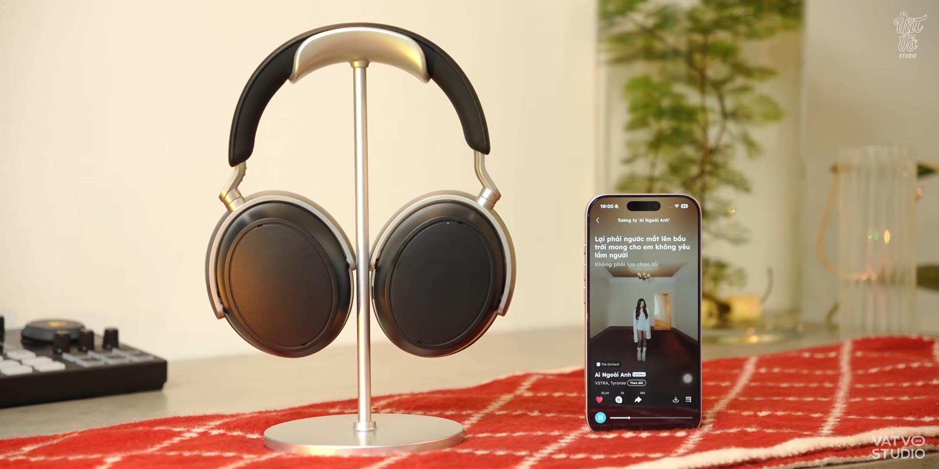 Đánh giá Sennheiser HDB 630: Giá 15 triệu, chất âm hay, có dongle giúp nghe nhạc chuẩn audiophile插图9 Đánh giá Sennheiser HDB 630: Giá 15 triệu, chất âm hay, có dongle giúp nghe nhạc chuẩn audiophile插图9