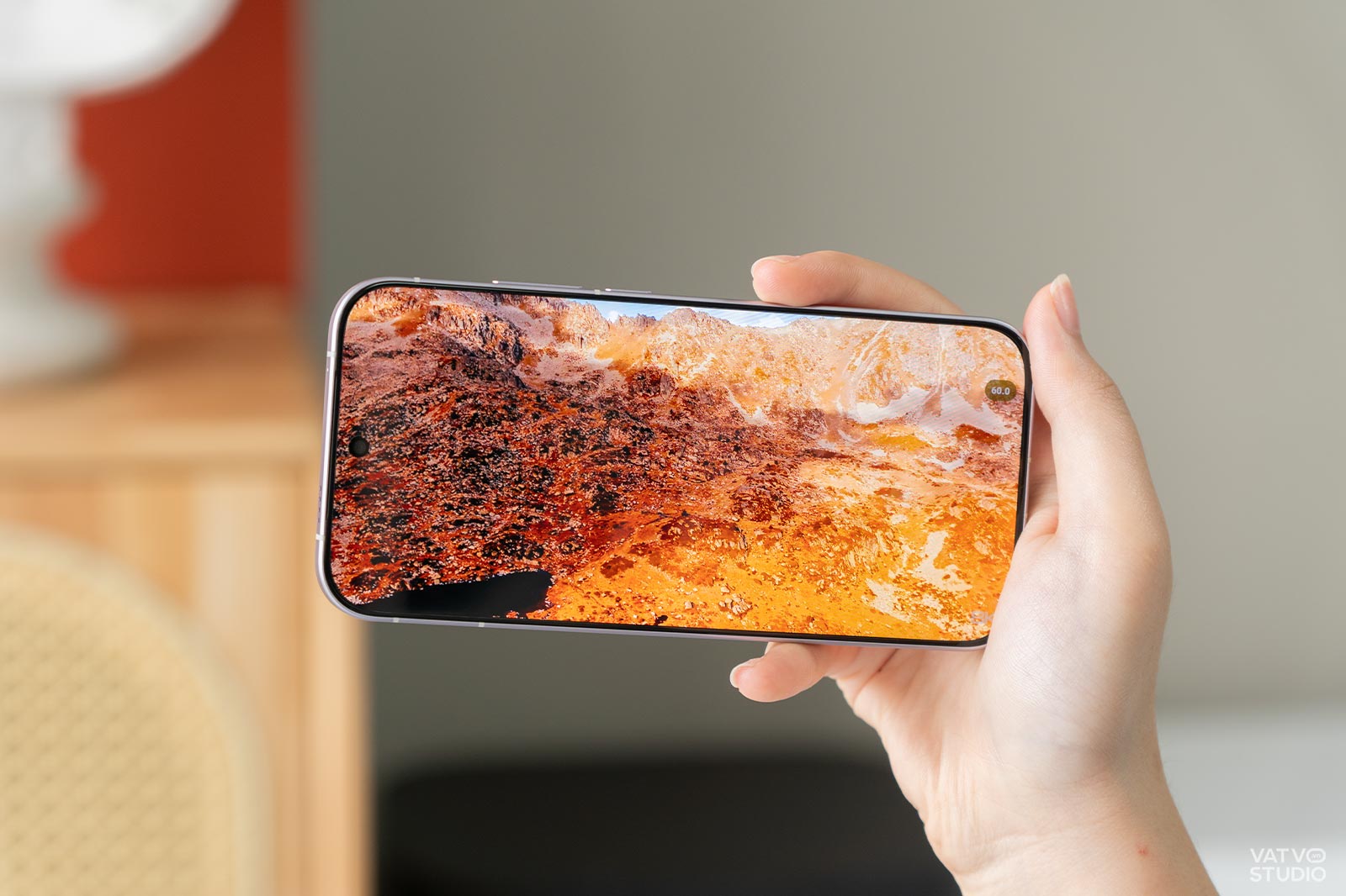 Trên tay iQOO Z11 Turbo: Snapdragon 8 Gen 5, camera 200MP, thiết kế mới nhưng giá tăng mạnh插图4