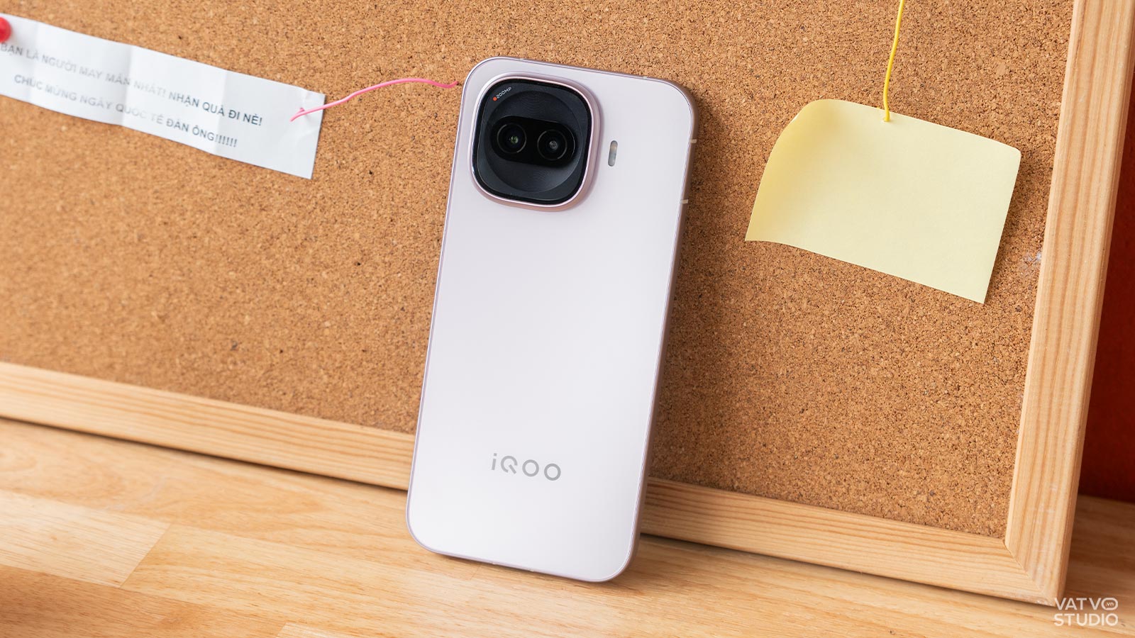 Trên tay iQOO Z11 Turbo: Snapdragon 8 Gen 5, camera 200MP, thiết kế mới nhưng giá tăng mạnh插图