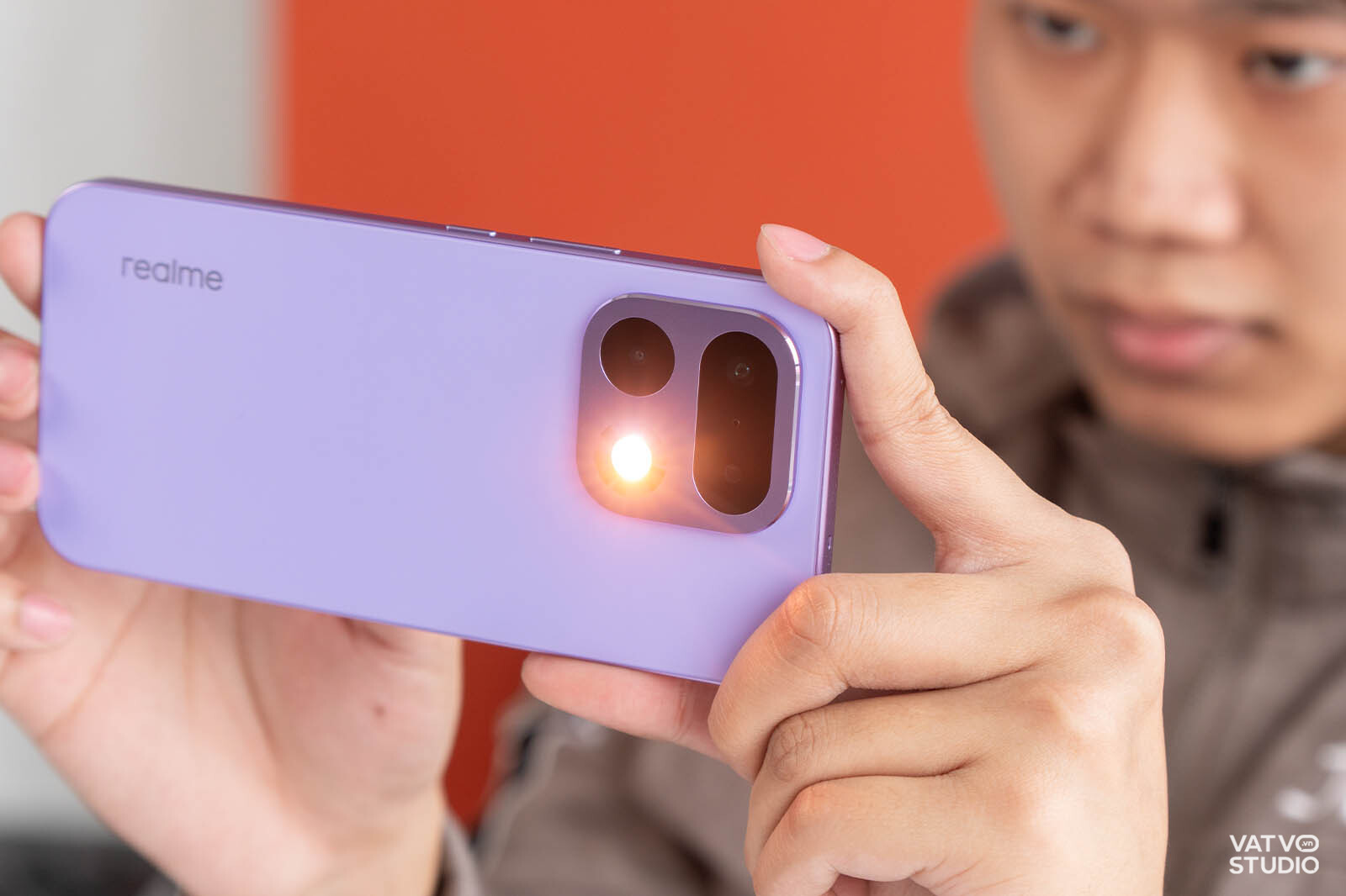 Đánh giá nhanh realme 16 Pro 5G: Thiết kế lột xác hoàn toàn, pin vẫn trâu, camera hay AI đều được nâng cấp插图7