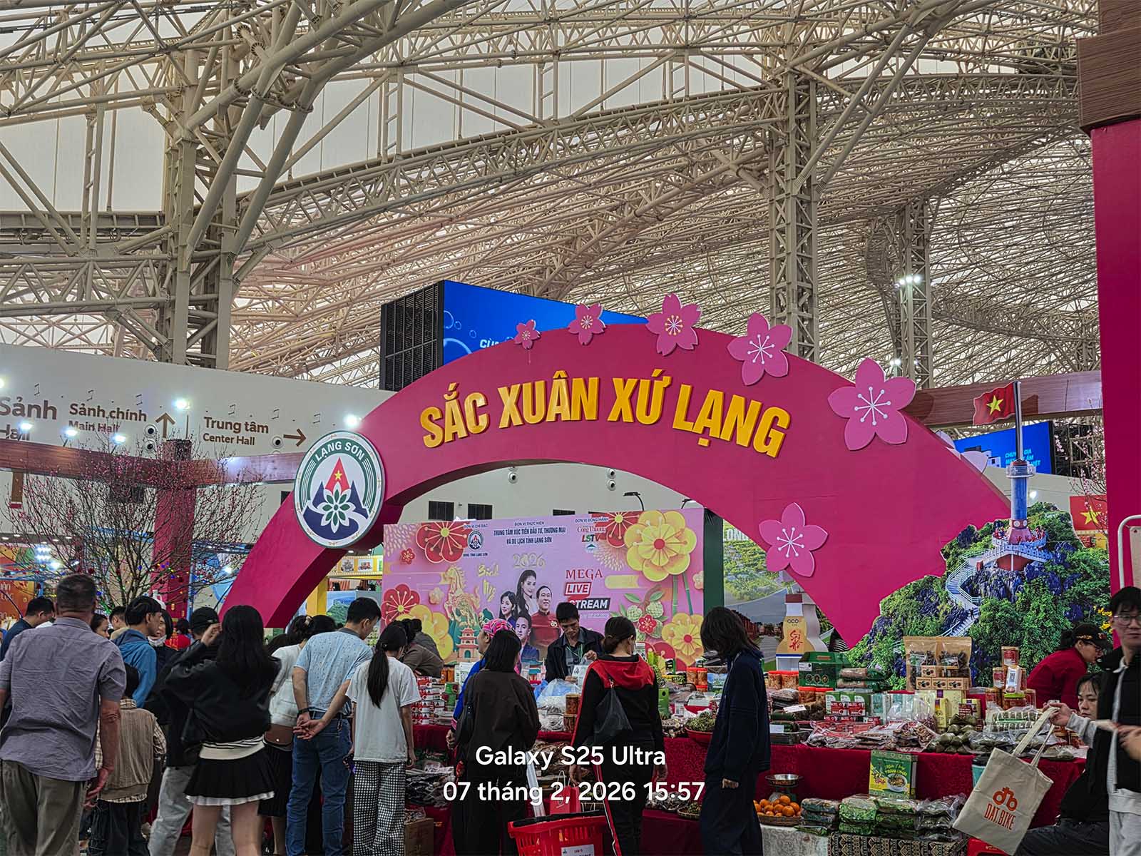 Mang Samsung Galaxy S25 Ultra đi chơi Tết 2026: Đây là lý do mình hoàn toàn hài lòng!插图11