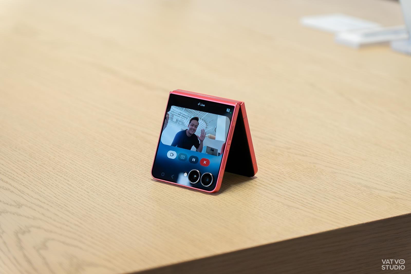 Cuối năm nên mua Flagship Samsung nào? Galaxy S25 Ultra, Z Flip7 hay Z Fold7?插图4