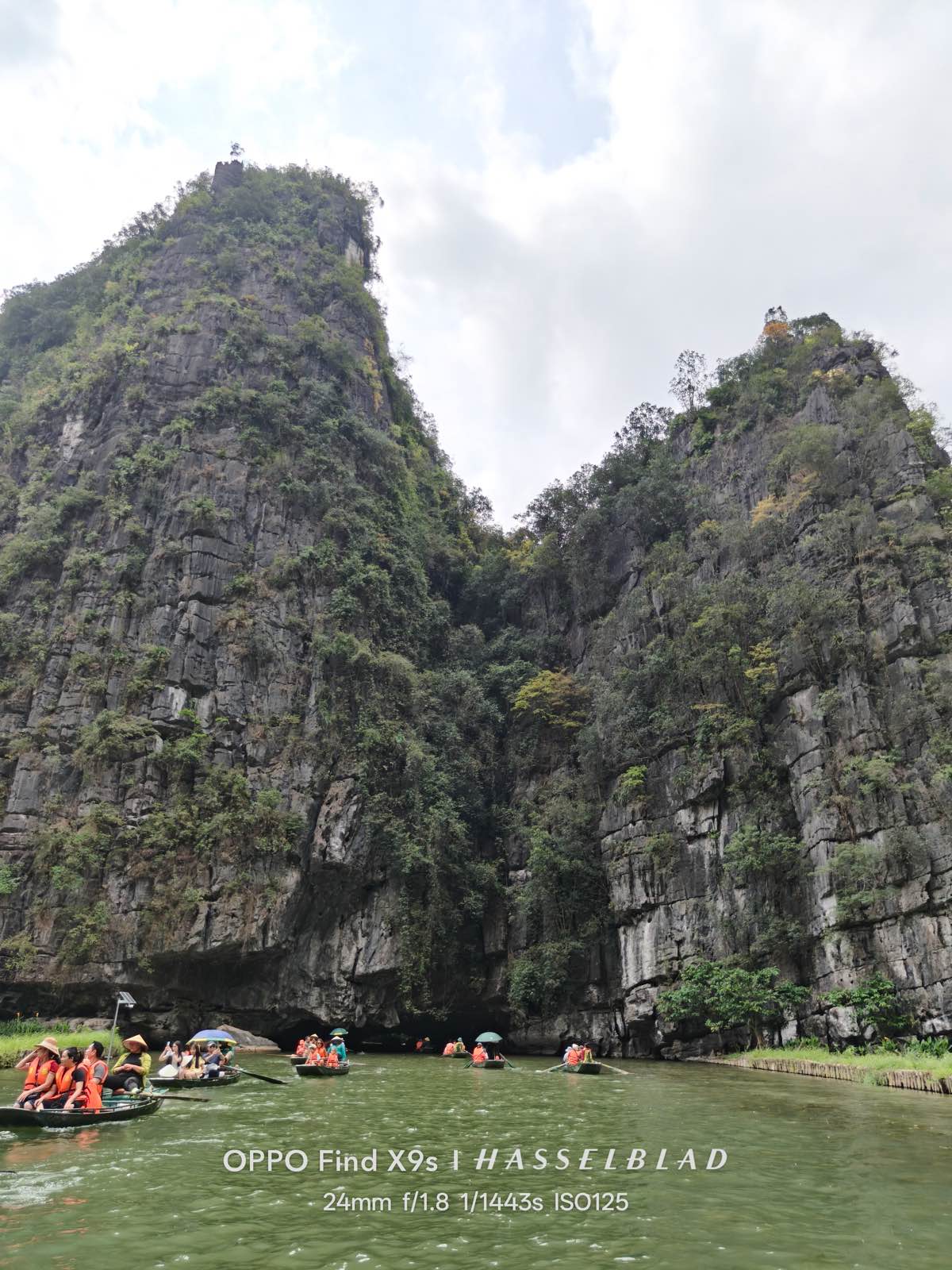 Find-X9s-so-sanh-iPhone-5.jpg