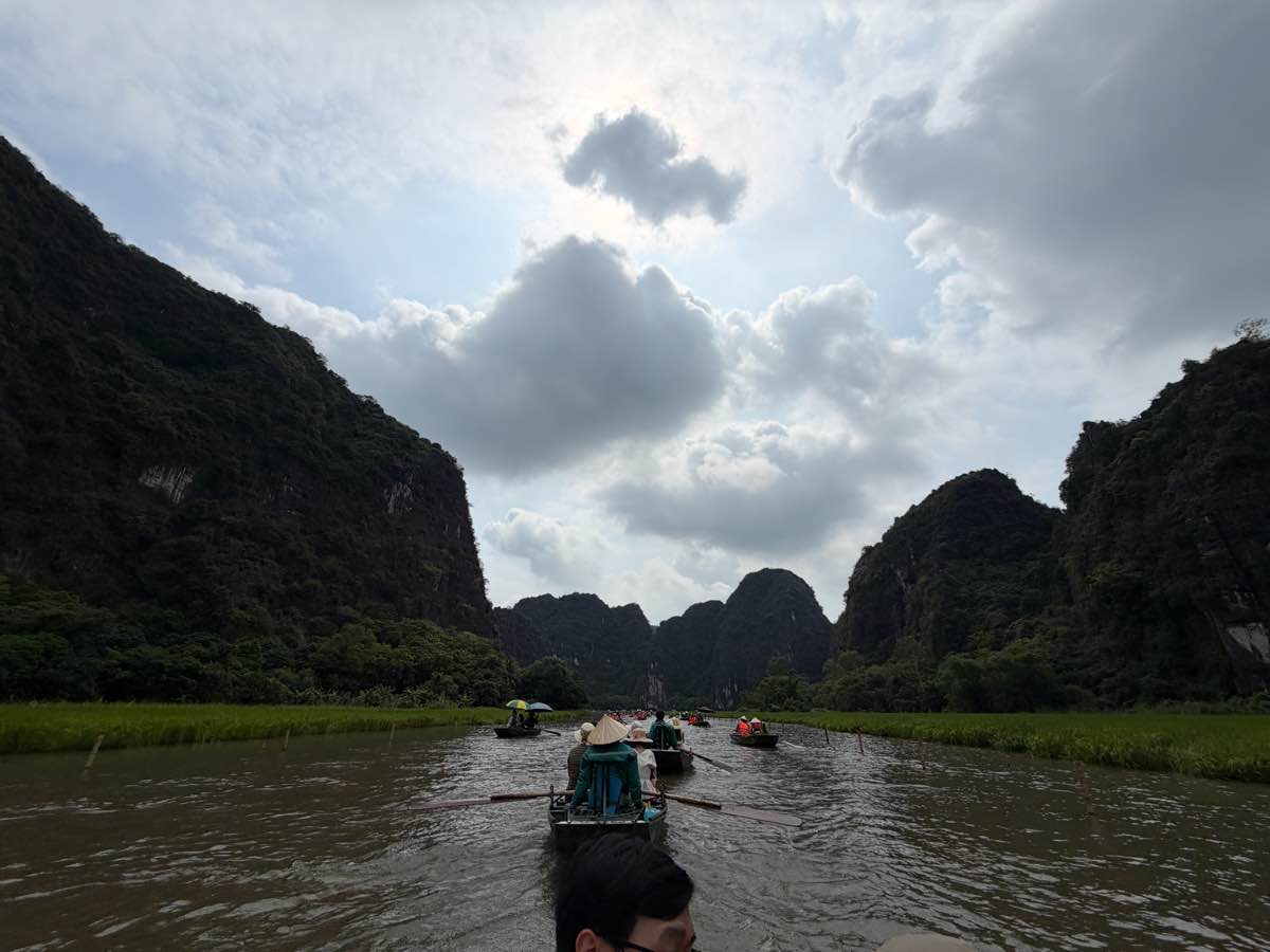 iPhone-17-so-sanh-Find-X9s-4.jpg